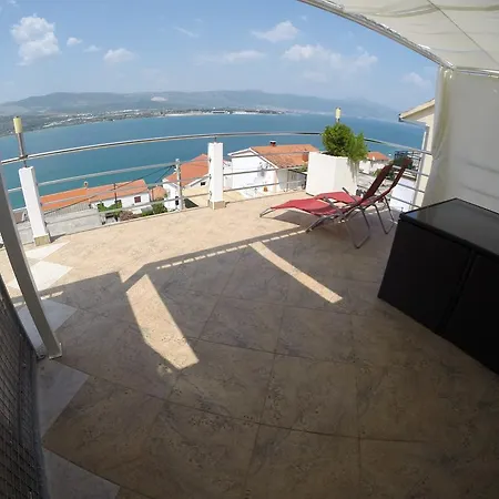 아파트 Palace View